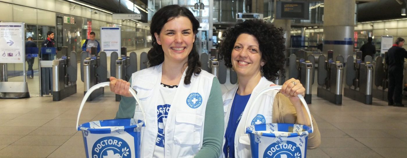 doctors-of-the-world-fundraising-at-tube-station